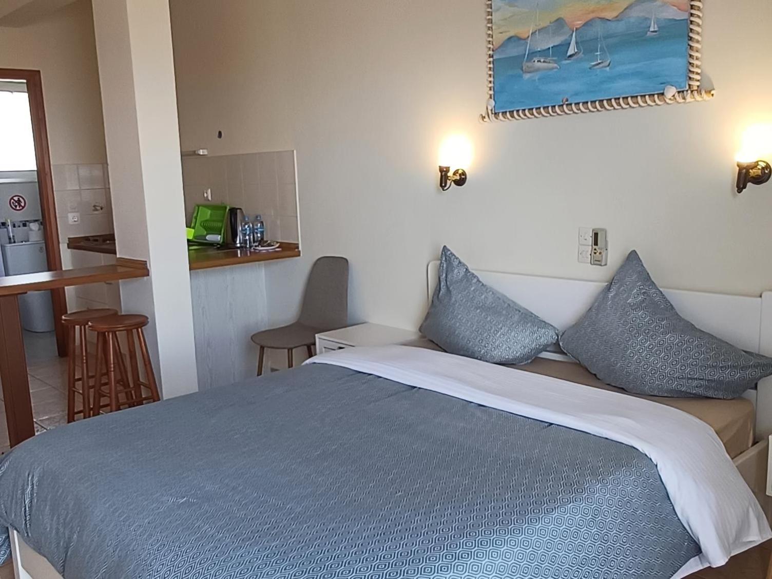 Flora Corfu - Adults Only *