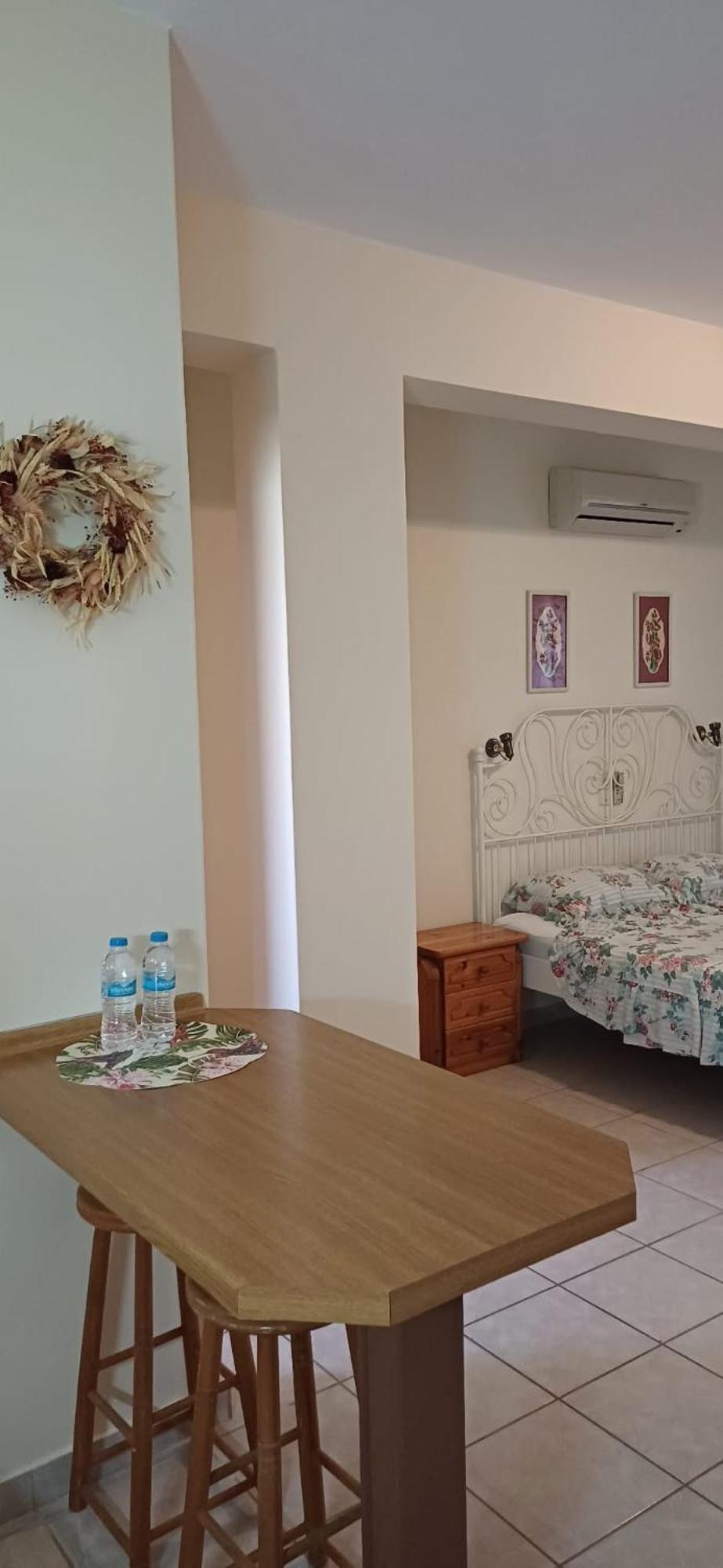 Flora Corfu - Adults Only Benitses (Corfu)